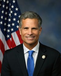Dan Meuser