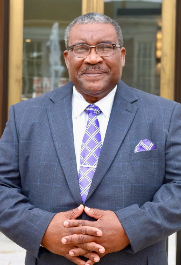 Curtis Travis