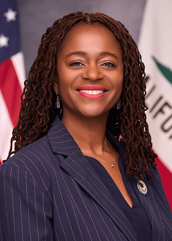 Lola Smallwood-Cuevas