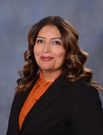 Cinthia Moore