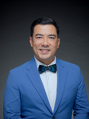 Daniel Holt