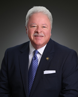W. Luneau