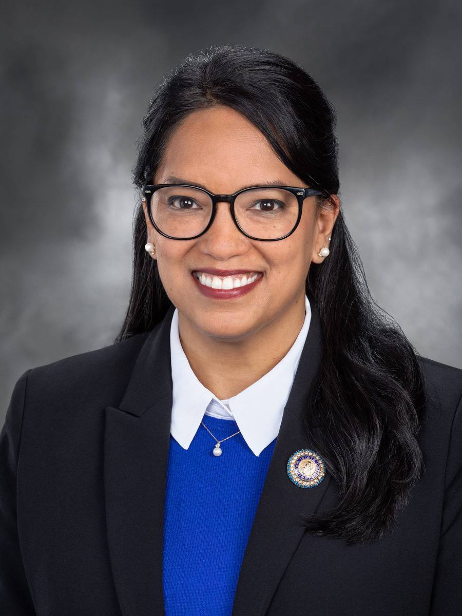 Kristine Reeves