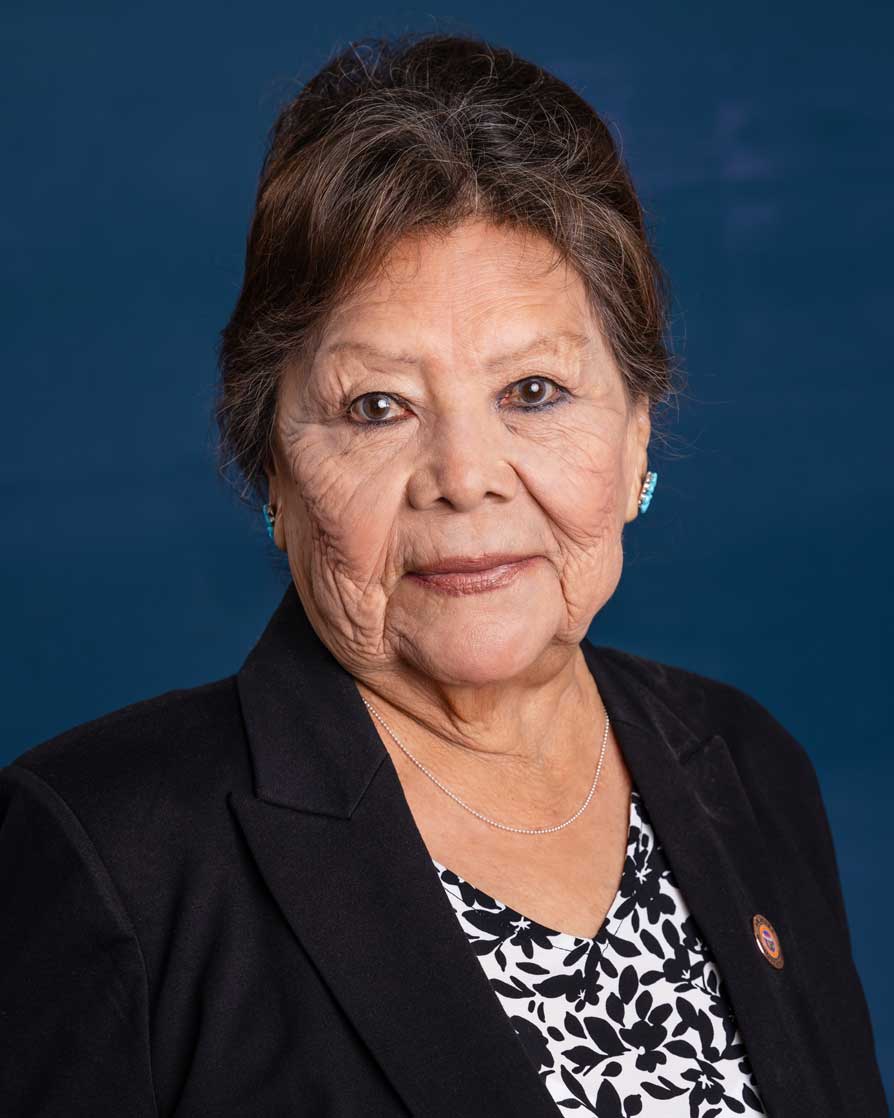 Mae Peshlakai