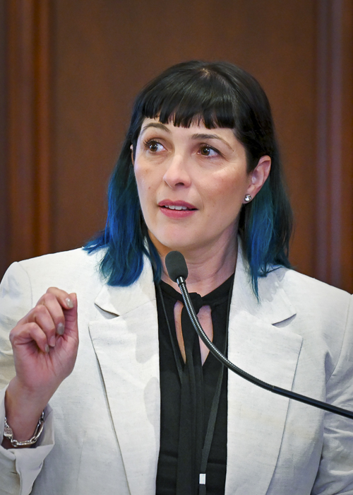 Eva-Dina Delgado